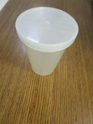 Medegen Medical - From: PC8827-500 To: PC9027-500 - Specimen Container Base